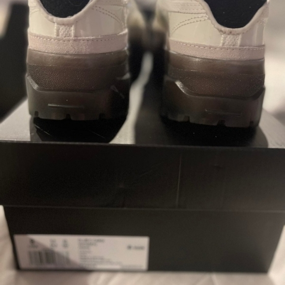 Cardi B Club Reeboks - Picture 2 of 8